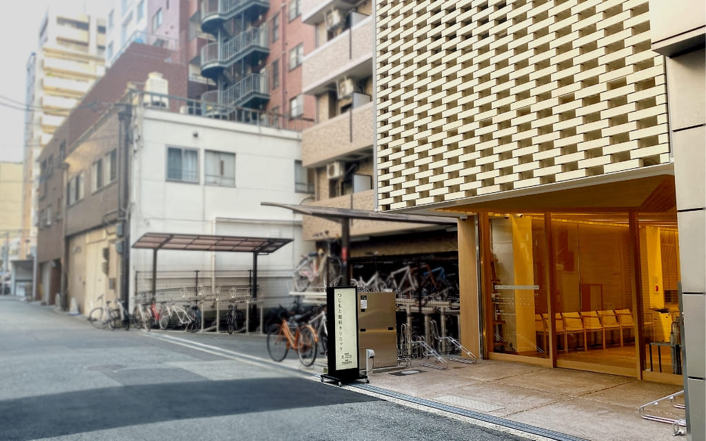 つじもと眼科クリニック 堀江本院の入口